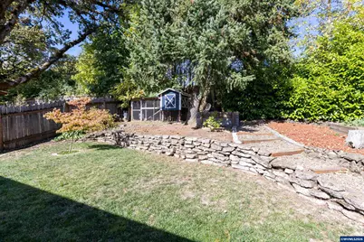583 Canberra Dr, Philomath, OR 97330 - Photo 41