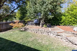 583 Canberra Dr, Philomath, OR 97330 - Photo 41
