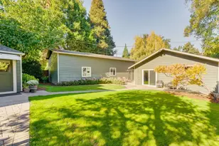 471 Montgomery St, Woodburn, OR 97071 - Photo 41
