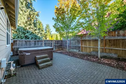 2389 Scenic Dr NW, Albany, OR 97321 - Photo 37