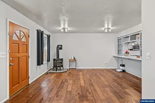 2027 Queen Ave SE, Albany, OR 97322 - Photo 7