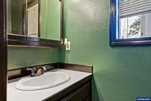 2027 Queen Ave SE, Albany, OR 97322 - Photo 15