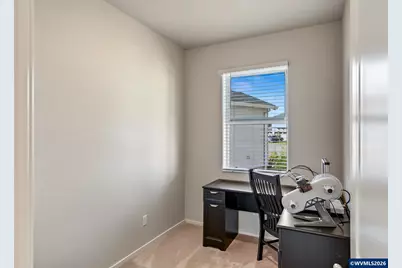 5633 Earth Pl NE, Salem, OR 97305 - Photo 7