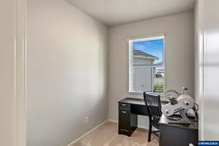 5633 Earth Pl NE, Salem, OR 97305 - Photo 7