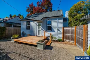 2070 19th St NE, Salem, OR 97301 - Photo 35