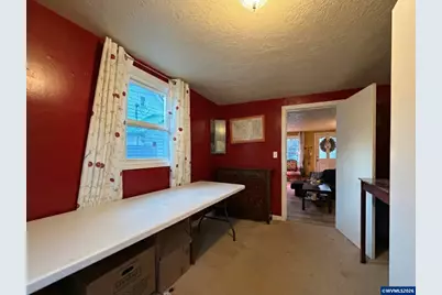 1018 7th St NW, Salem, OR 97304 - Photo 11
