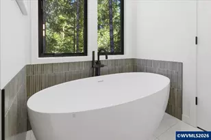 19850 Winters Hill Rd, Silverton, OR 97381 - Photo 21