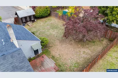 495 20th St SE, Salem, OR 97301 - Photo 45