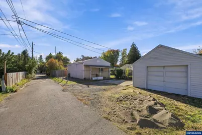 1168 15th St NE, Salem, OR 97301 - Photo 43