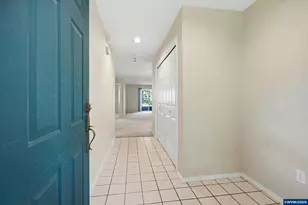 9721 SW Tualatin Rd, Tualatin, OR 97062 - Photo 5