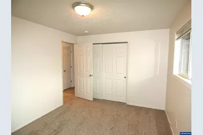 4016 45th Av NE, Salem, OR 97305 - Photo 11