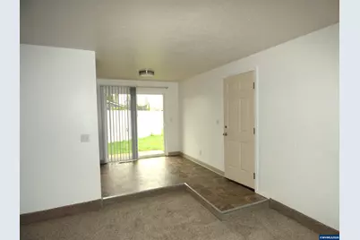 4016 45th Av NE, Salem, OR 97305 - Photo 13