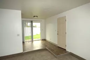 4016 45th Ave NE, Salem, OR 97305 - Photo 13