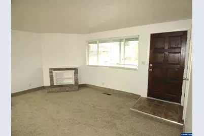 4016 45th Av NE, Salem, OR 97305 - Photo 3