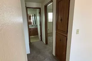 4196 47th Ave NE, Salem, OR 97305 - Photo 7