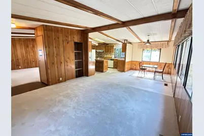 4318 Essex St SE, Salem, OR 97317 - Photo 11