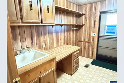 4318 Essex St SE, Salem, OR 97317 - Photo 29