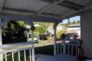 1201 Dearborn Ave NE, Keizer, OR 97303 - Photo 5