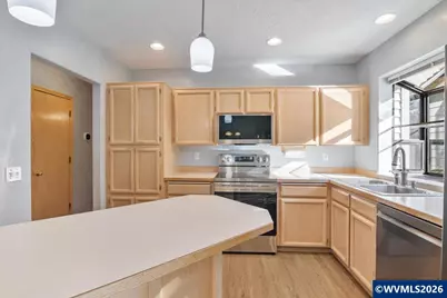 5048 Jones Rd SE, Salem, OR 97306 - Photo 11