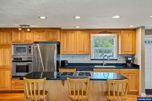 3304 Hill St SE, Albany, OR 97322 - Photo 7