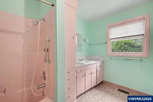 775 Cascade Dr NW, Salem, OR 97304 - Photo 17
