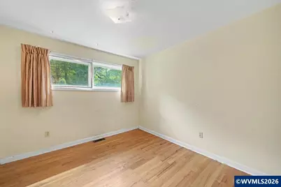 775 Cascade Dr NW, Salem, OR 97304 - Photo 19