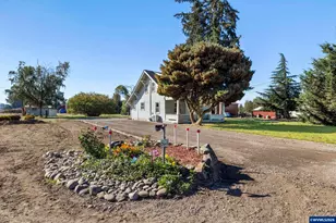 3620 Jefferson Scio Dr SE, Jefferson, OR 97352 - Photo 3