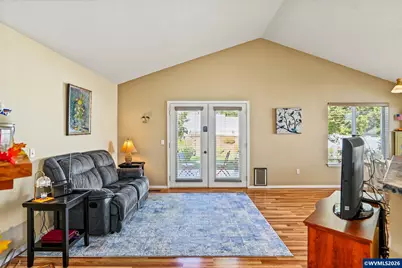 260 NW Elderberry Ln, Dallas, OR 97338 - Photo 9