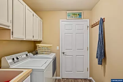 260 NW Elderberry Ln, Dallas, OR 97338 - Photo 21