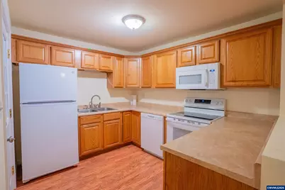 3555 Middle Grove Dr NE, Salem, OR 97305 - Photo 7