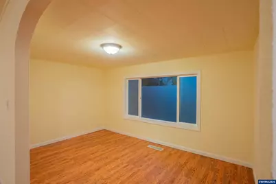 3555 Middle Grove Dr NE, Salem, OR 97305 - Photo 9