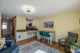 2190 Maplewood Dr S, Salem, OR 97306 - Photo 9