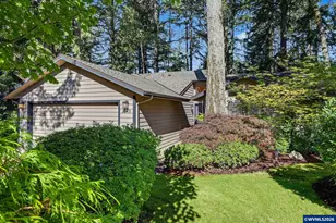 2243 Thrush Ct SE, Salem, OR 97306 - Photo 1