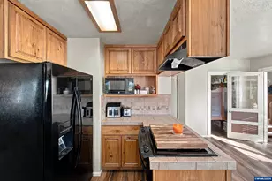 45979 Whiskey Butte Dr, Sweet Home, OR 97386 - Photo 11