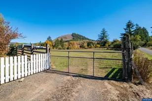 45979 Whiskey Butte Dr, Sweet Home, OR 97386 - Photo 25