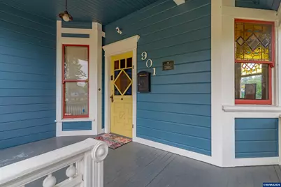 901 13th St SE, Salem, OR 97302 - Photo 3