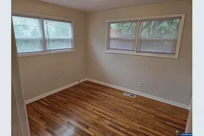720 Ventura St N, Keizer, OR 97303 - Photo 25