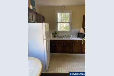 675 Church St NE #2 available, Salem, OR 97301 - Photo 7