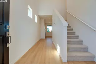 808 Magnolia Ave, Woodburn, OR 97071 - Photo 3