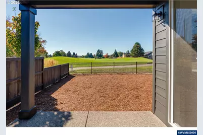 808 Magnolia Av, Woodburn, OR 97071 - Photo 7