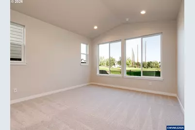 3244 Nightingale Dr, Woodburn, OR 97071 - Photo 9