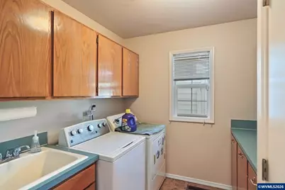 1220 Tamara Av S, Salem, OR 97306 - Photo 23