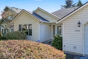1220 Tamara Ave S, Salem, OR 97306 - Photo 3