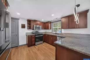768 Browning Ave S, Salem, OR 97302 - Photo 21