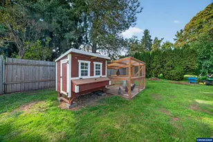 768 Browning Ave S, Salem, OR 97302 - Photo 31
