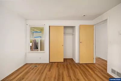 408 W Bishiop Wy, Brownsville, OR 97327 - Photo 17