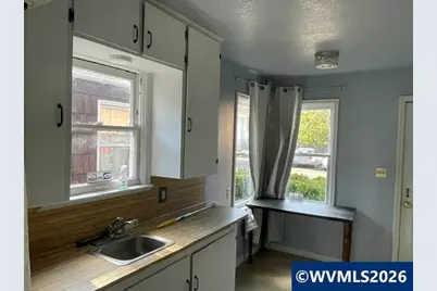 689 Church St, Salem, OR 97301 - Photo 7