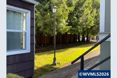 689 Church St, Salem, OR 97301 - Photo 11
