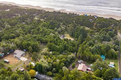 Ne Washington St, Yachats, OR 97498 - Photo 5