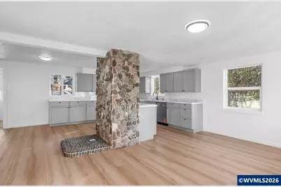 40121 Lacomb Dr, Lebanon, OR 97355 - Photo 7